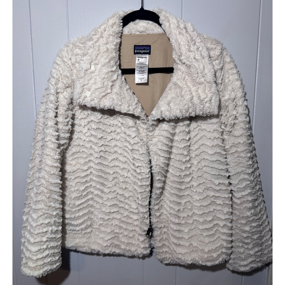 PATAGONIA Cream Textured Fuzzy Fleece Jacket Women S Dye interior Flaw minor